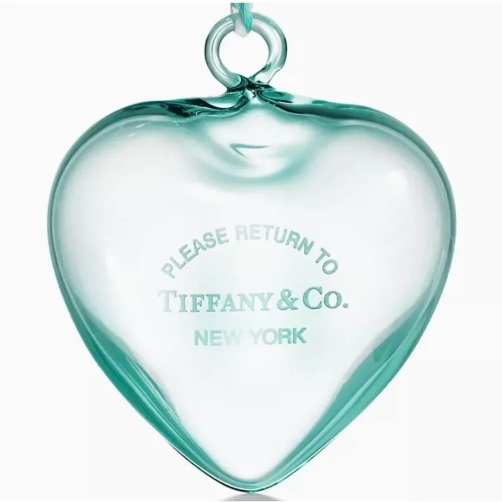 Tiffany & Co. Crystal Glass Heart Ornament  return to tiffany Etched Heart